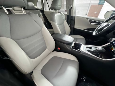 Used 2025 Toyota RAV4 Limited w/ Weather Package FWD image 31