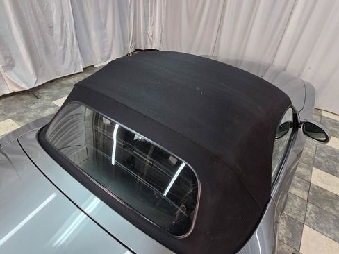 Used 2003 BMW Z4 2.5i RWD image 8