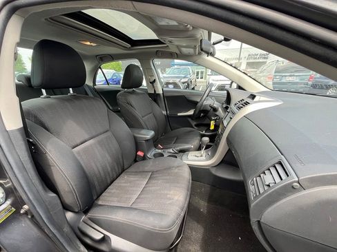 Used 2013 Toyota Corolla S w/ Premium Complete Pkg FWD image 12