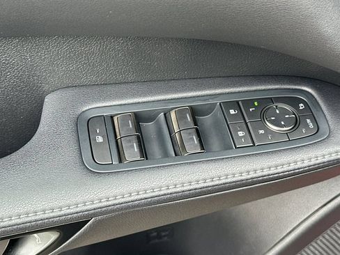 Used 2025 Lexus RX 350h w/ Convenience Package AWD/4WD image 12