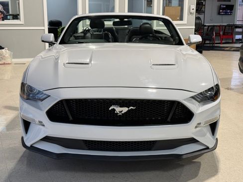 Used 2020 Ford Mustang GT Premium image 3