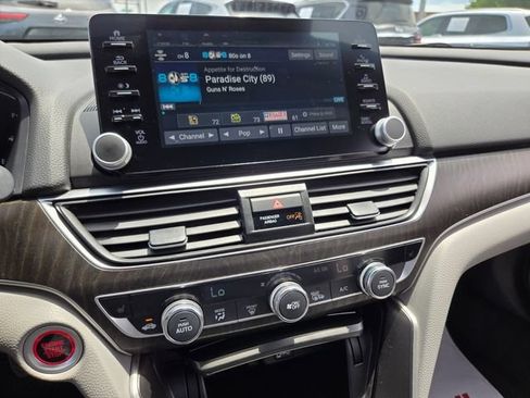 Used 2019 Honda Accord EX-L image 30