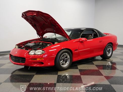 Used 2001 Chevrolet Camaro Z28 RWD image 32