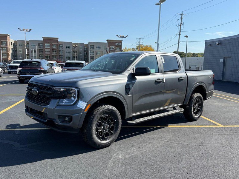 New 2026 Ford Ranger XLT w/ Black Appearance Package AWD/4WD image 10