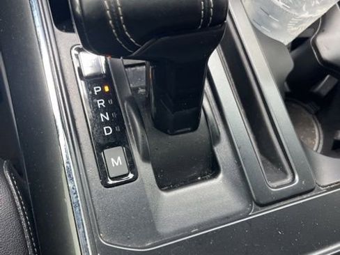 Certified 2022 Ford F150 Lariat w/ Equipment Group 502A High AWD/4WD image 18