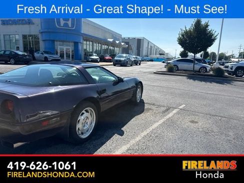 Used 1994 Chevrolet Corvette Coupe RWD image 7