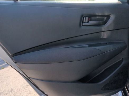 Used 2025 Toyota Corolla LE FWD image 24