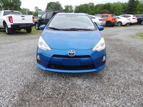 Used 2012 Toyota Prius C Two FWD image 2