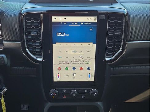 New 2025 Ford Ranger XLT w/ FX4 Off-Road Package image 10