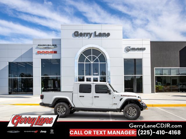 Used 2024 Jeep Gladiator Mojave AWD/4WD image 1
