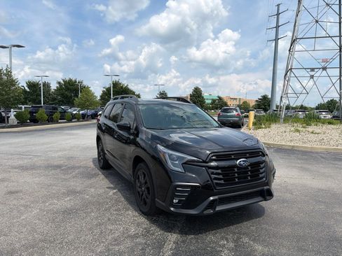 Certified 2025 Subaru Ascent Onyx Edition AWD/4WD image 14