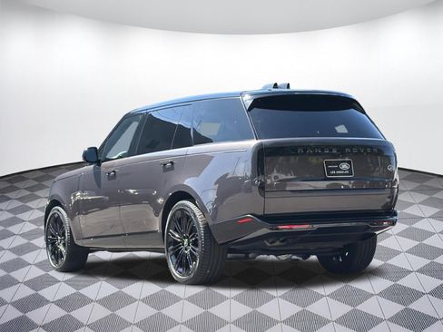 Used 2023 Land Rover Range Rover Long Wheelbase First Edition AWD/4WD image 3