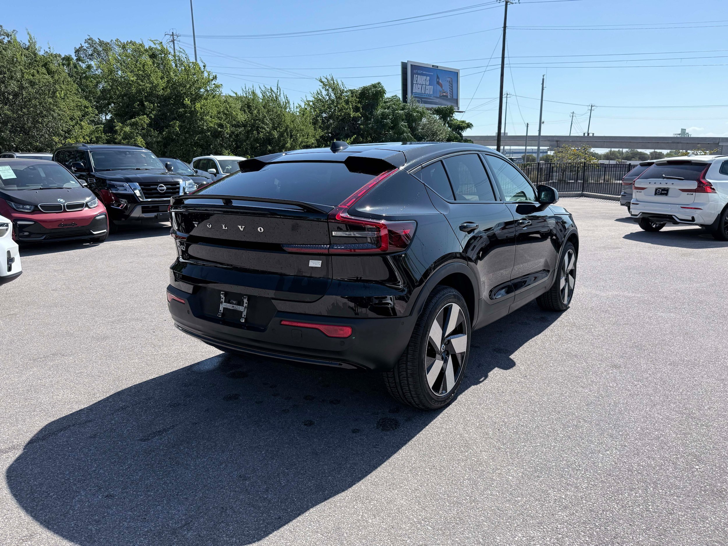Certified 2023 Volvo C40 P8 Recharge Ultimate AWD/4WD image 6