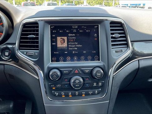 Used 2018 Jeep Grand Cherokee Trailhawk AWD/4WD image 20