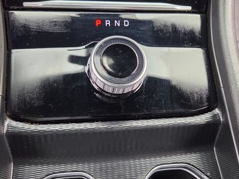 Used 2025 Jeep Grand Cherokee L Laredo RWD image 20