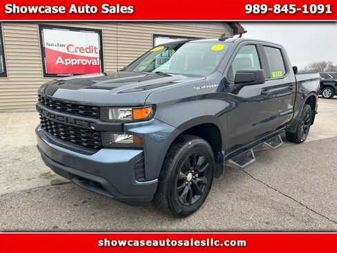 Used 2020 Chevrolet Silverado 1500 Custom w/ Custom Value Package image 1