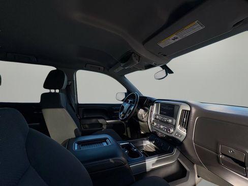 Used 2017 Chevrolet Silverado 1500 LT w/ LT Convenience Package image 35