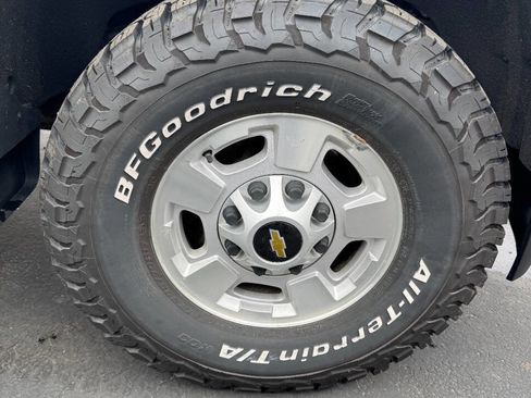 Used 2019 Chevrolet Silverado 2500 LT w/ All Star Edition image 11