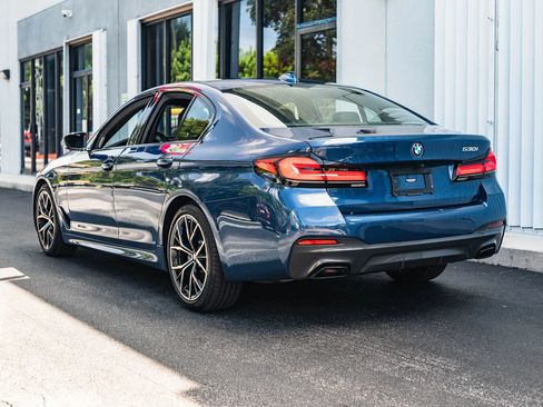 Used 2021 BMW 530i w/ M Sport Package RWD image 7