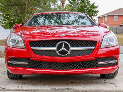 Used 2015 Mercedes-Benz SLK 250 image 20