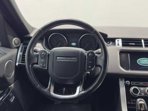 Used 2016 Land Rover Range Rover Sport HSE image 20