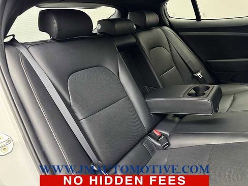 Used 2020 Kia Stinger GT-Line image 18