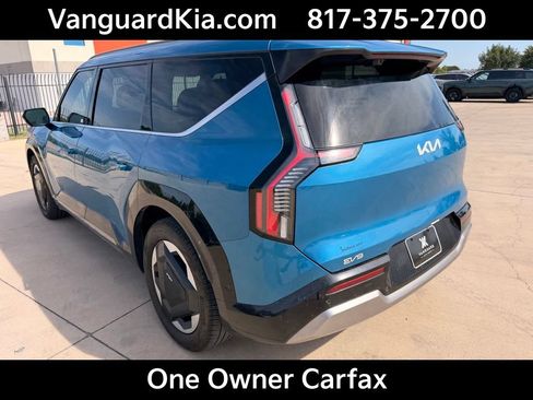 Certified 2024 Kia EV9 Land AWD/4WD image 2