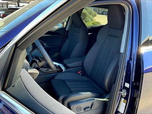 New 2025 Audi Q5 Premium Plus image 9