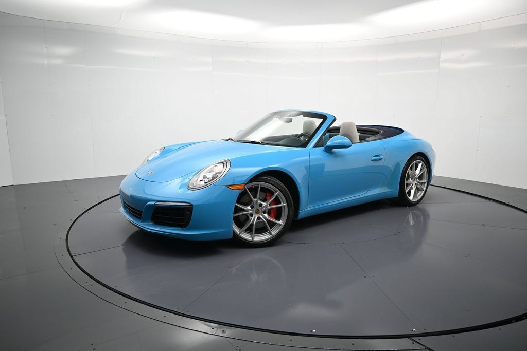 Certified 2019 Porsche 911 Carrera S RWD image 1