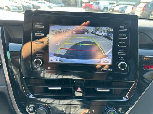 Used 2024 Toyota Camry SE w/ Blackout Package (TMS) image 10