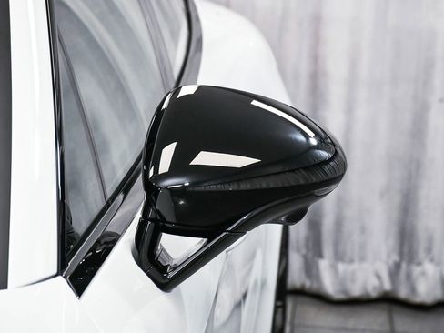 Used 2025 Porsche Panamera 4 image 80