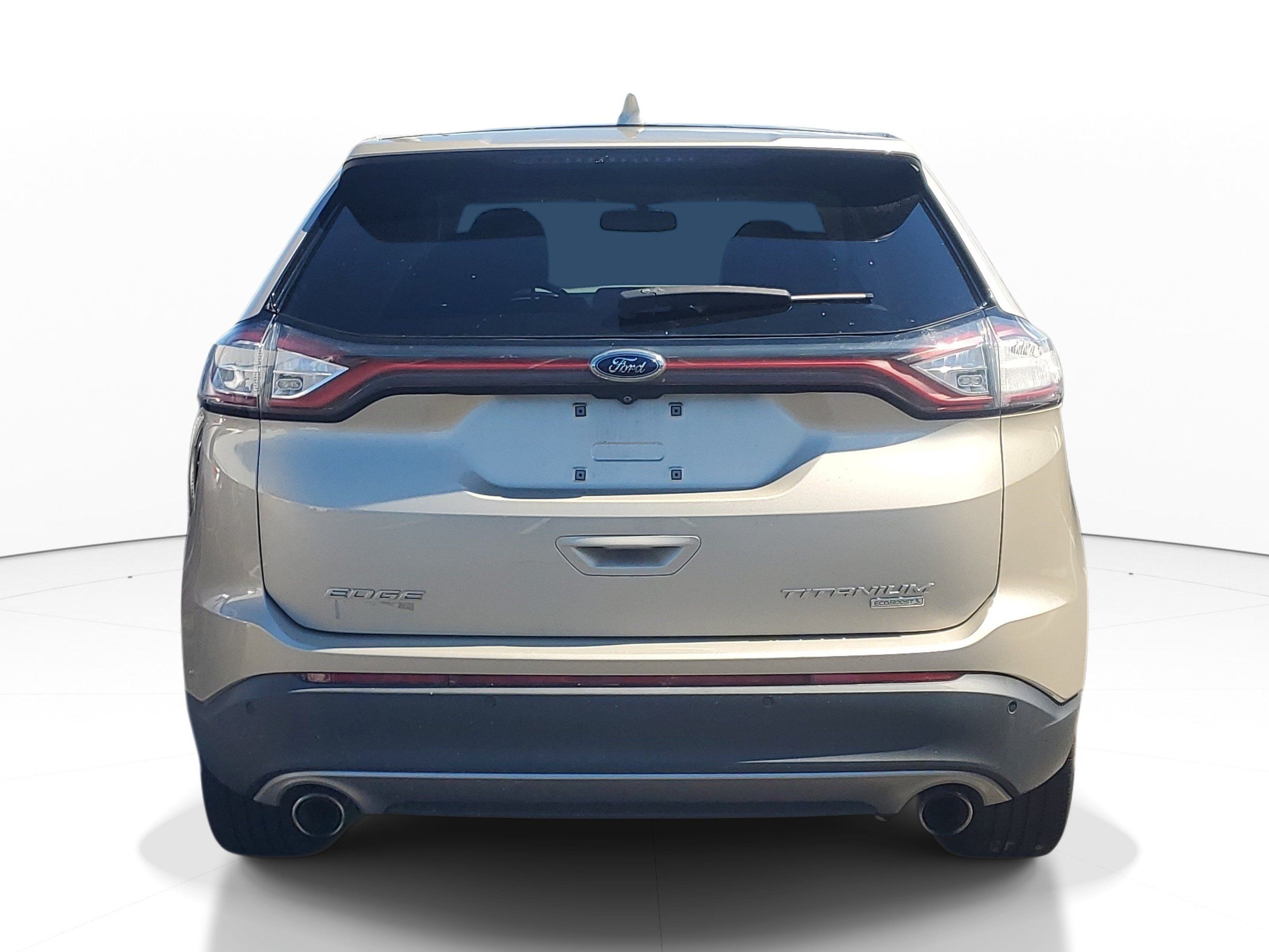 Used 2018 Ford Edge Titanium w/ Equipment Group 301A FWD image 6
