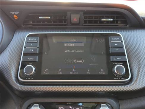 Used 2020 Nissan Kicks SV image 15