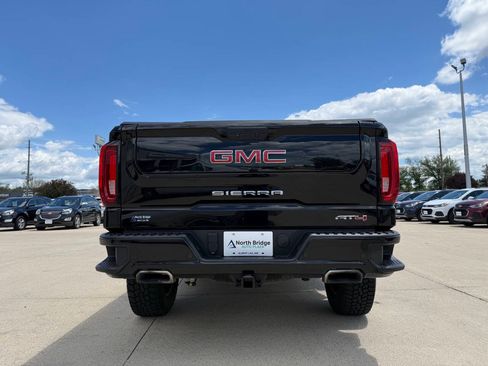 Used 2021 GMC Sierra 1500 AT4 w/ Technology Package AWD/4WD image 32