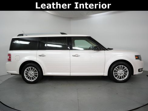 Used 2019 Ford Flex SEL w/ Equipment Group 202A image 5