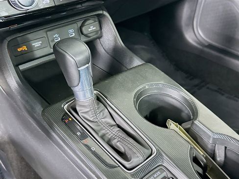 Used 2025 Honda Civic Sport image 17