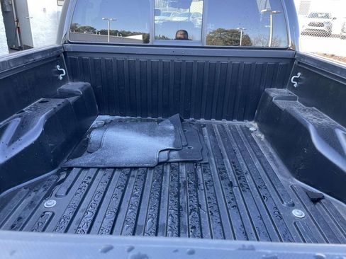 Used 2022 Toyota Tacoma SR5 image 46