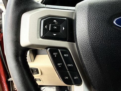 Used 2017 Ford F150 Lariat w/ Equipment Group 501A Mid RWD image 24