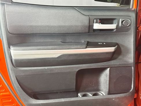 Used 2017 Toyota Tundra SR5 image 19