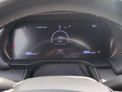 Certified 2023 Jeep Grand Cherokee L Laredo image 28