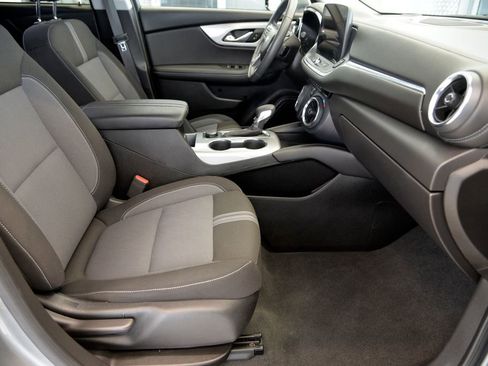 Used 2023 Chevrolet Blazer LT image 29