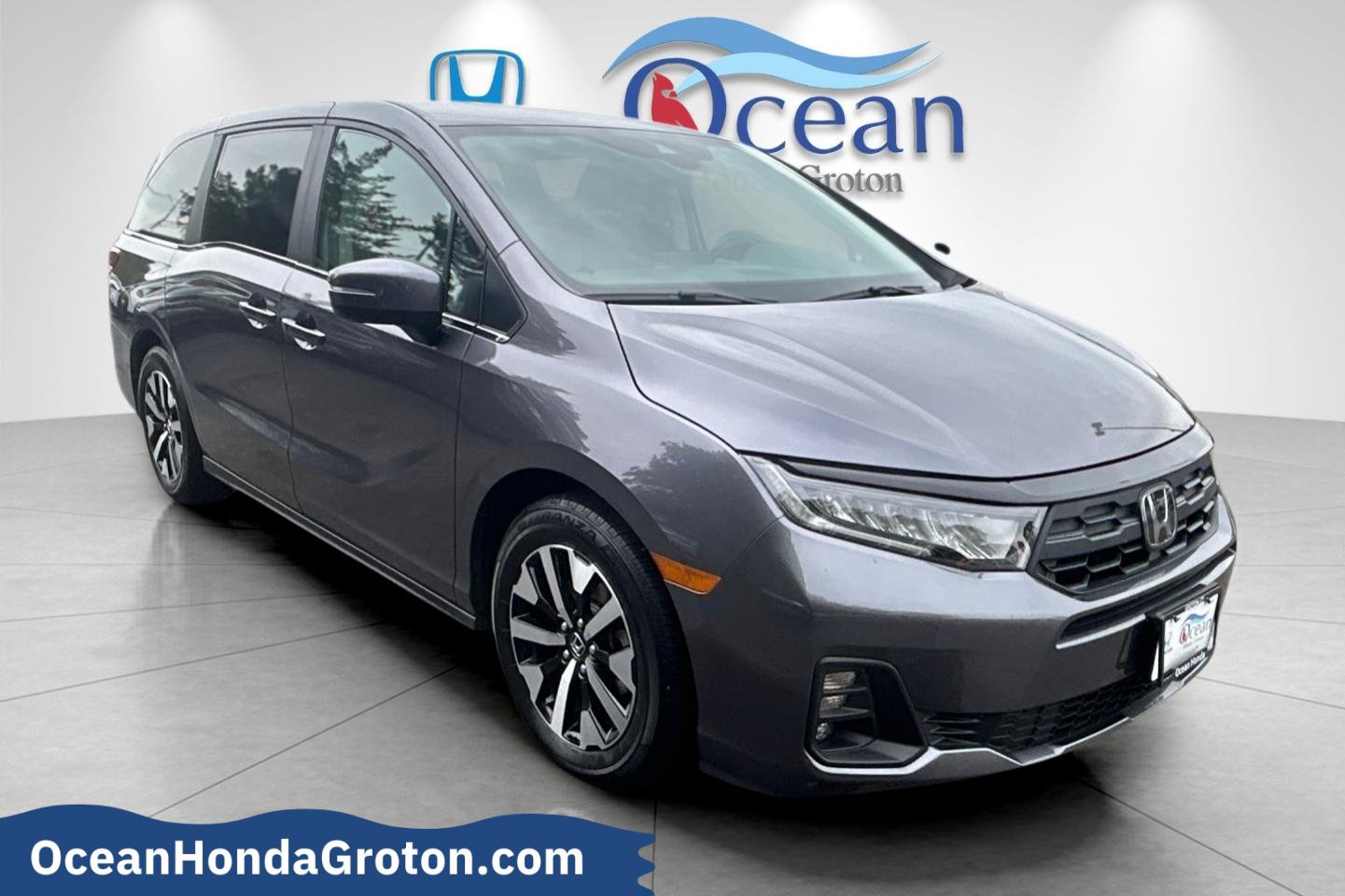 Used 2025 Honda Odyssey EX-L image 1