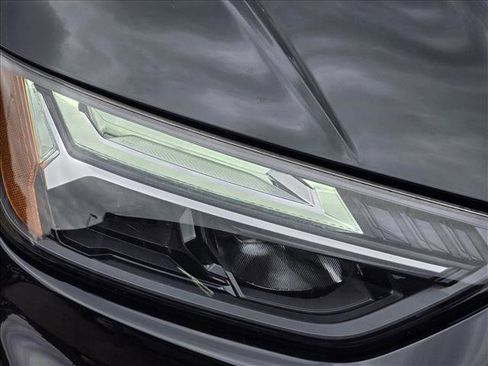 Certified 2024 Audi SQ5 Premium Plus image 12