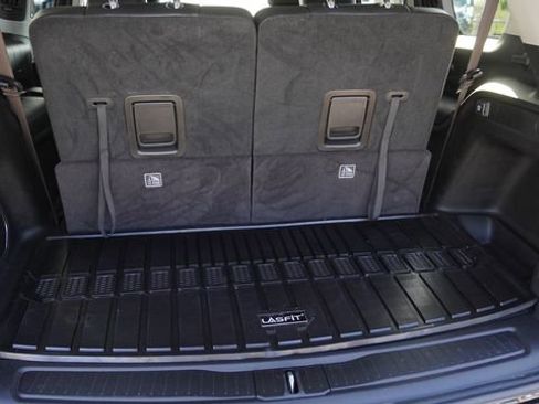 Used 2023 Jeep Grand Cherokee L Limited RWD image 12