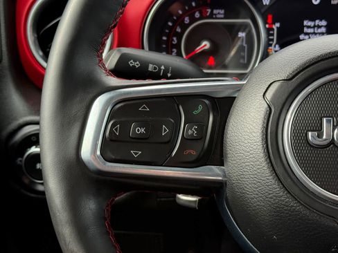 Used 2021 Jeep Wrangler Unlimited Rubicon image 18