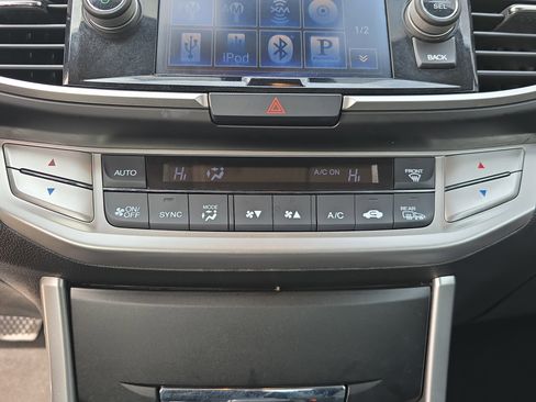 Used 2015 Honda Accord EX-L image 22