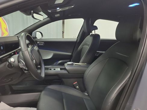 Used 2024 Hyundai Ioniq 6 SEL image 12