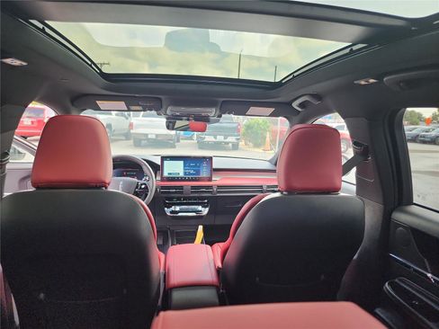 New 2026 Lincoln Corsair Reserve image 20