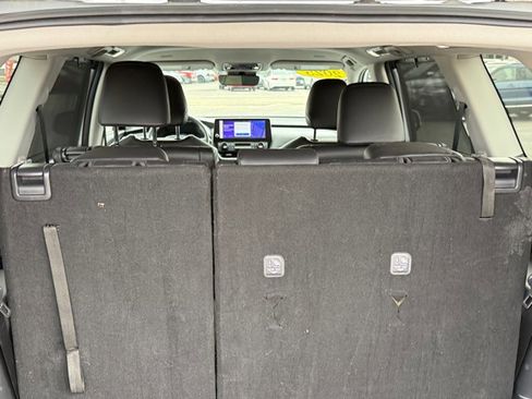 Certified 2025 Toyota Grand Highlander AWD image 26