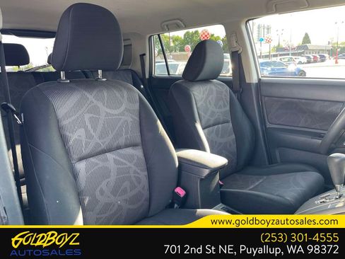 Used 2013 Scion xB FWD image 28